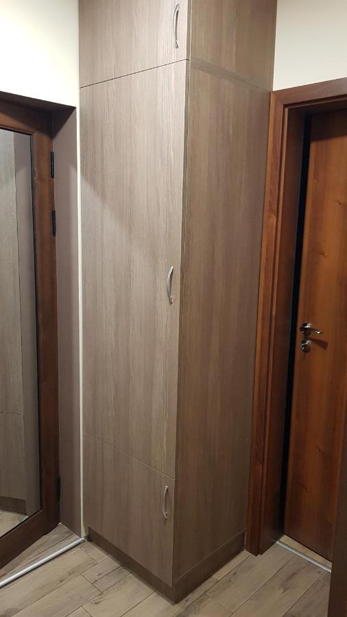 Lux Apartment Монтана Екстериор снимка